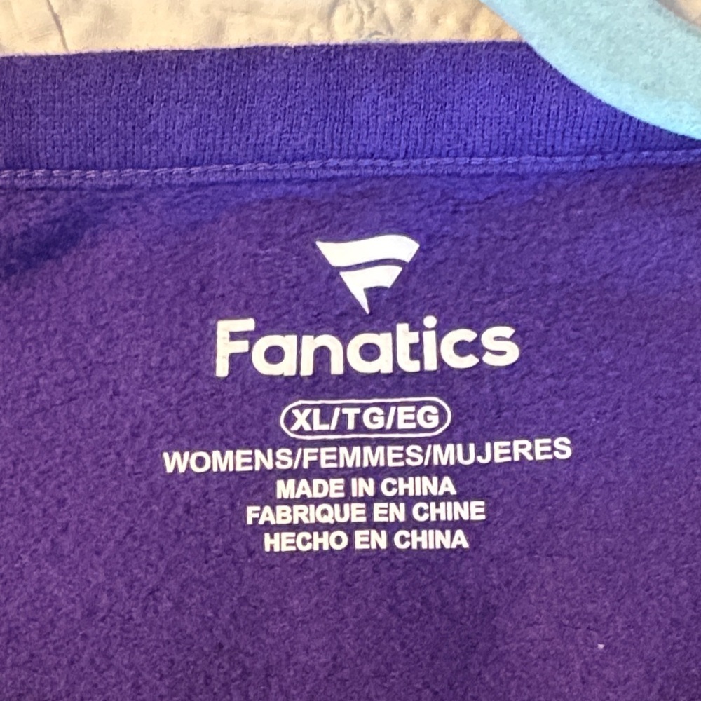 Fanatics Women’s Purple and Gold Lace-Up Minnesota Vikings Sweatshirt Size XL - Picture 5 of 6